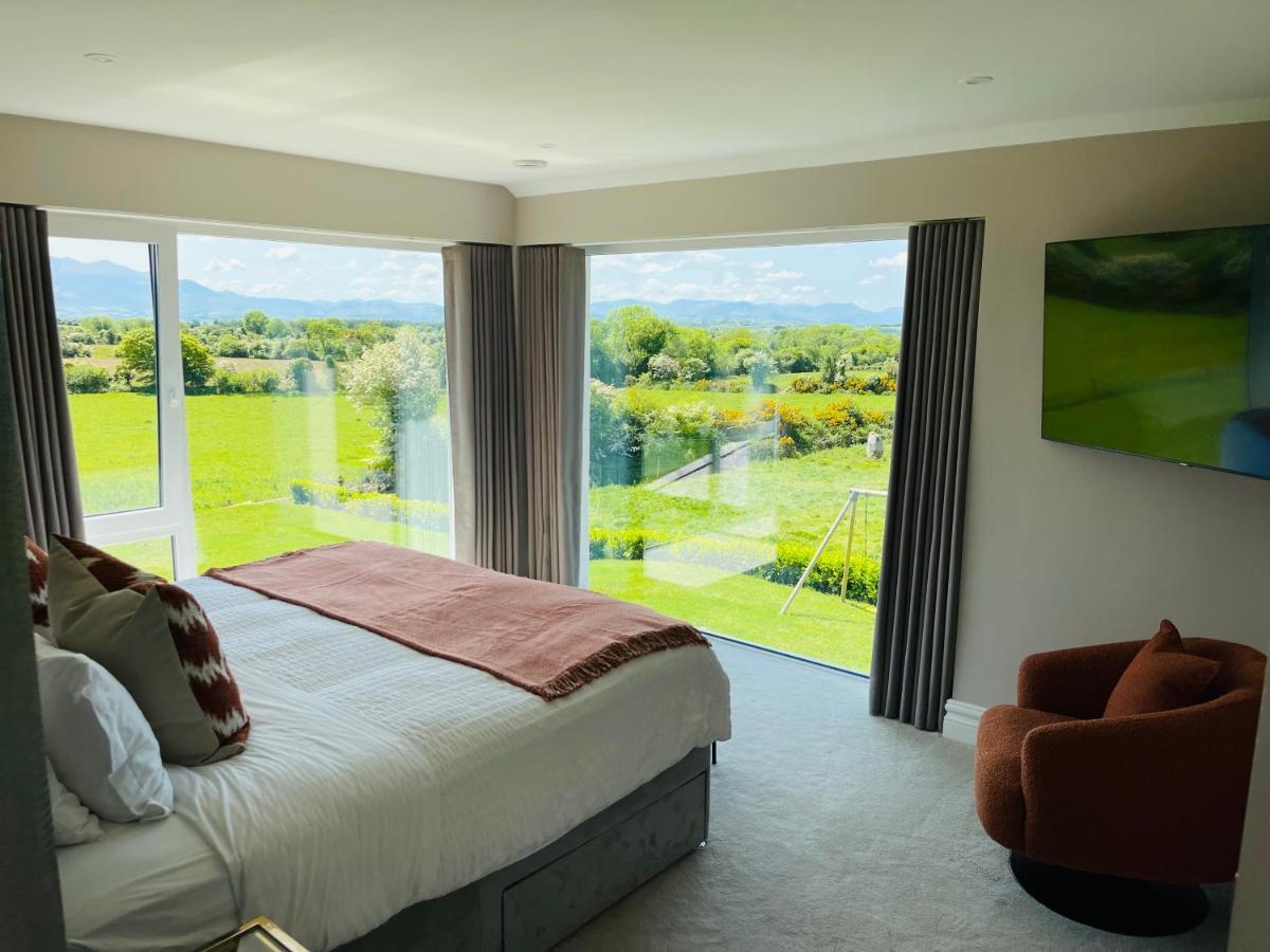 Country View House Hotel Milltown  Exterior photo